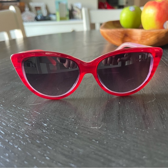 Cat eye sunglasses - Picture 2 of 10